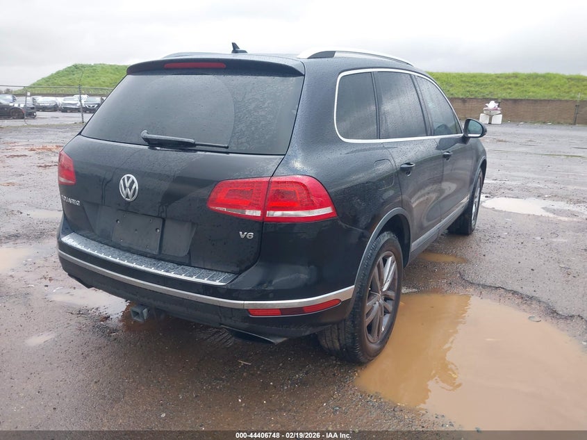 2016 Volkswagen Touareg Vr6 Lux