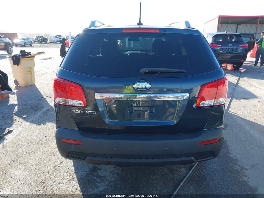 2013 Kia Sorento Lx VIN: 5XYKT3A69DG313228 Lot: 44406781