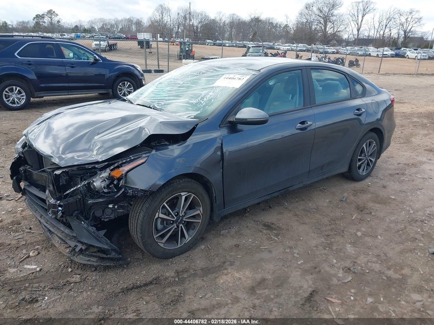 VIN 3KPF24AD8PE601591 2023 KIA FORTE LXS