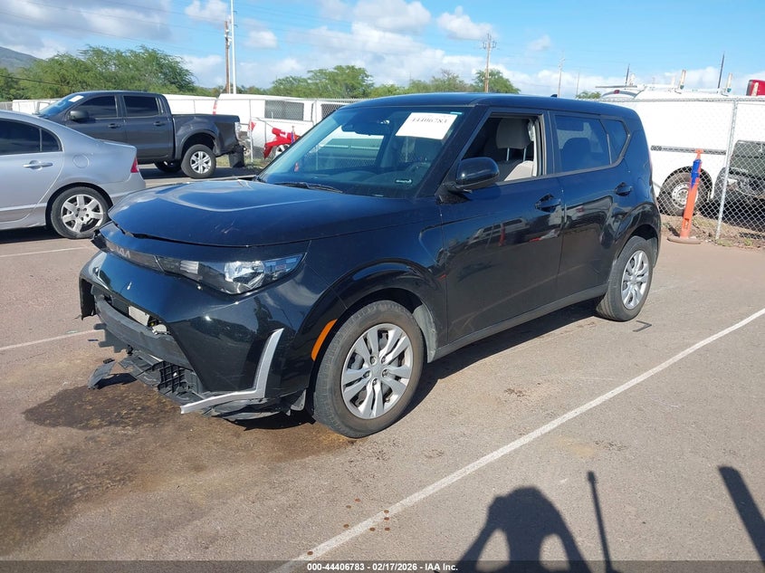 KNDJ23AUXP7842704 2023 Kia Soul Lx photo 1