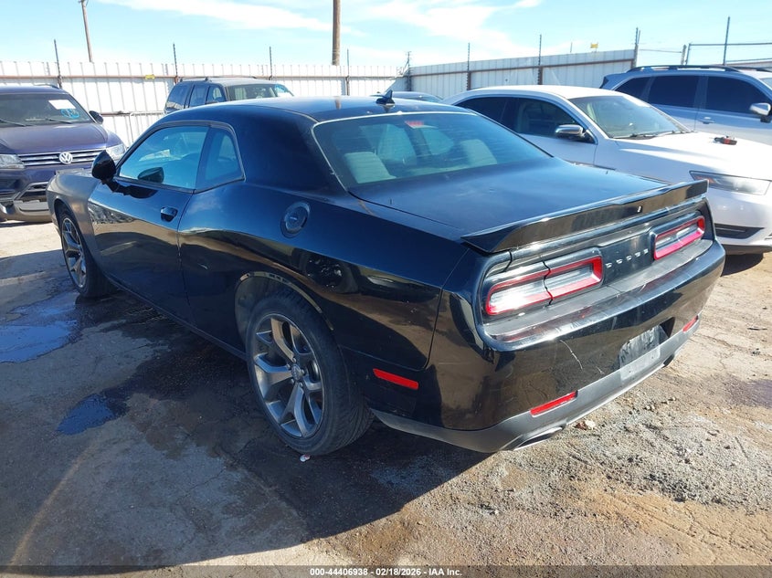 2016 Dodge Challenger Sxt