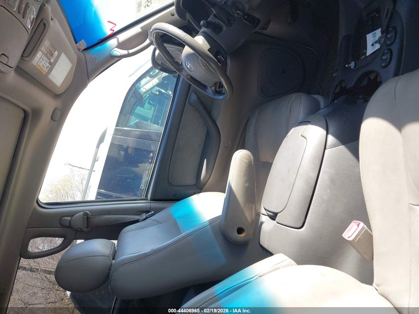 2005 Toyota Sequoia Sr5 V8