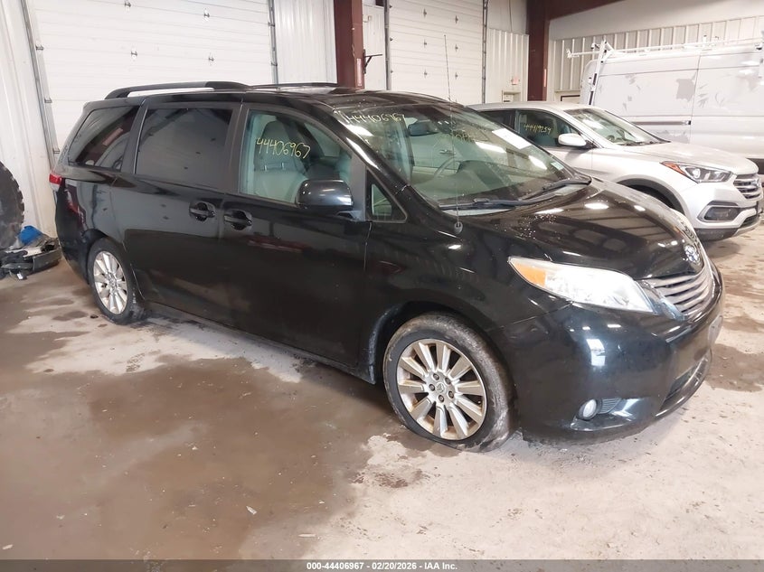 2011 Toyota Sienna Xle