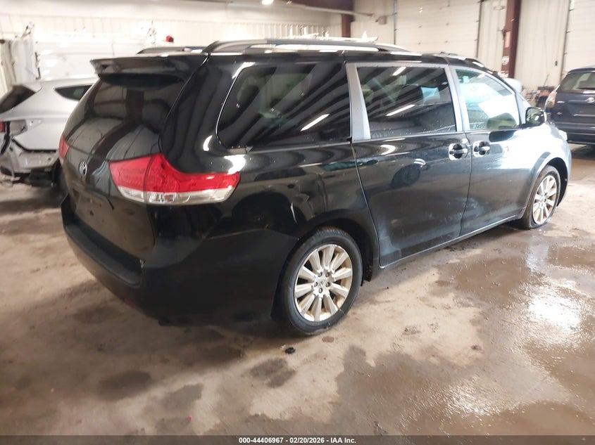 2011 Toyota Sienna Xle