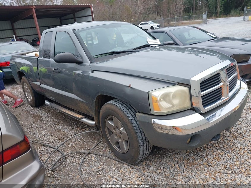 2005 Dodge Dakota Slt
