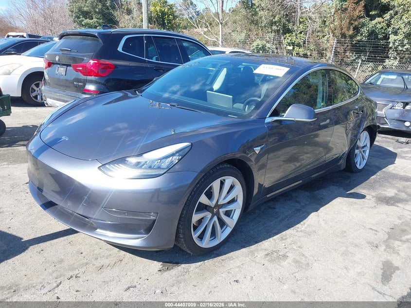 2019 Tesla Model 3 Long Range/Performance