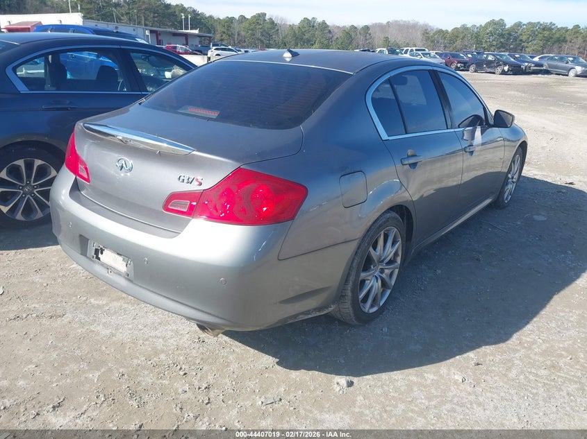 2011 Infiniti G37 Journey