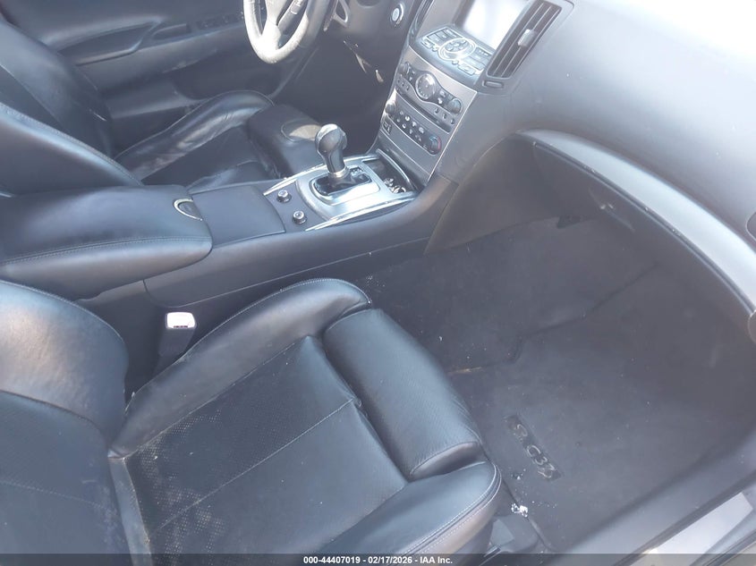 2011 Infiniti G37 Journey