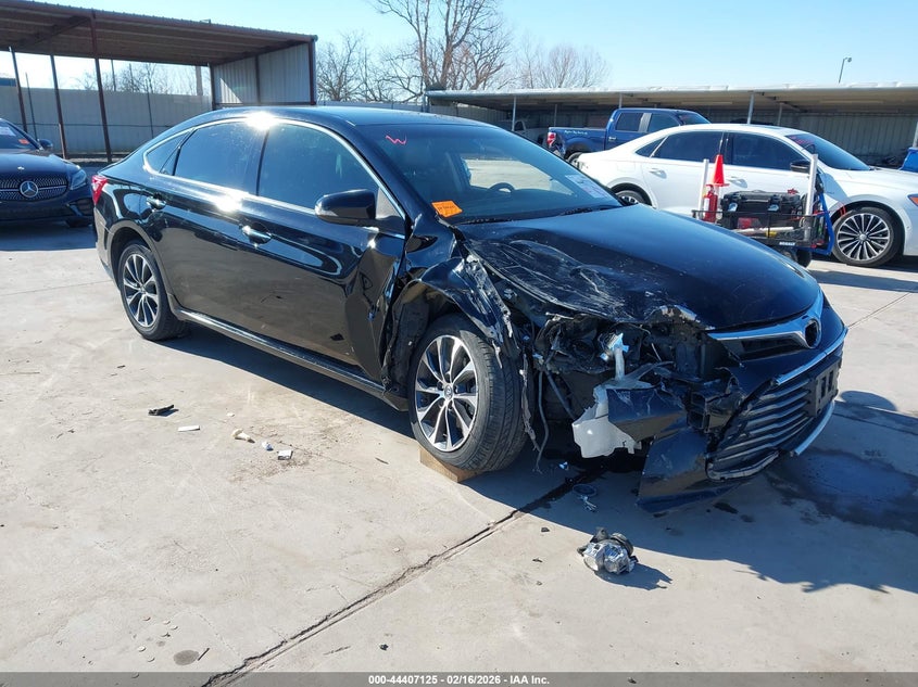 2016 Toyota Avalon Xle