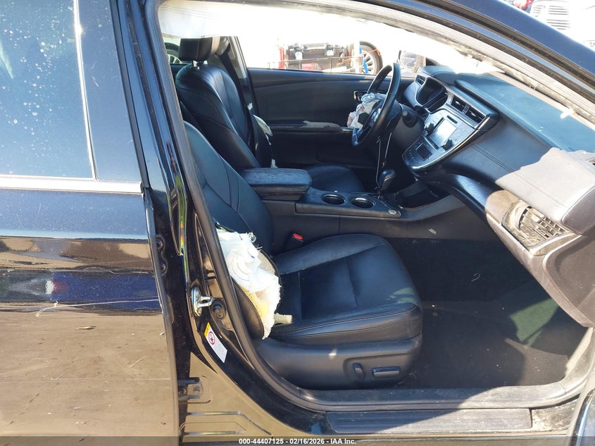 2016 Toyota Avalon Xle