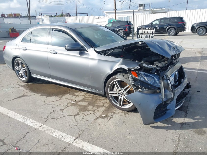 2017 Mercedes-Benz E 300
