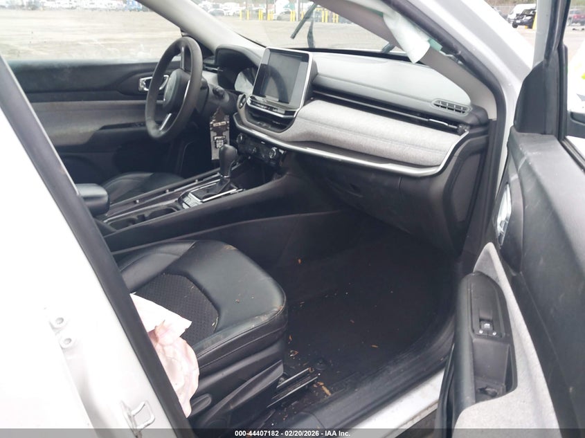 2022 Jeep Compass Latitude Fwd