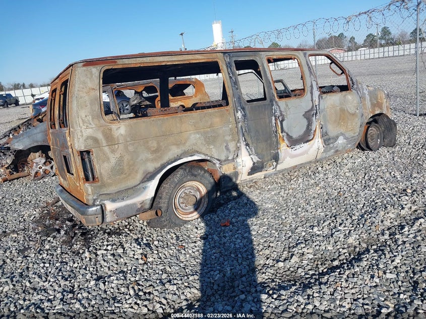 2003 Ford E-350 Super Duty Xl/Xlt