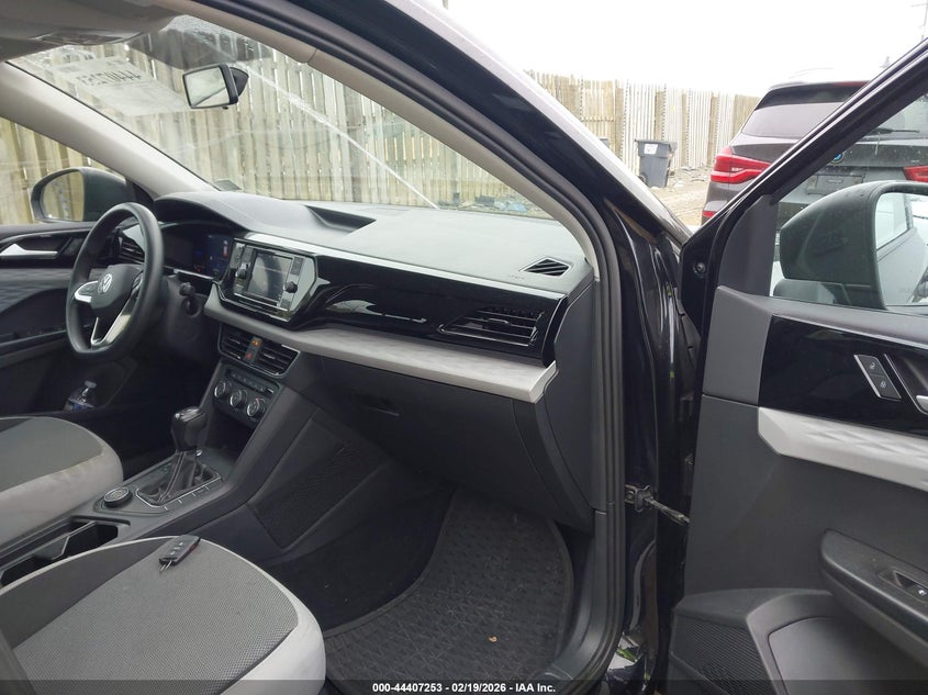 2022 Volkswagen Taos 1.5T S