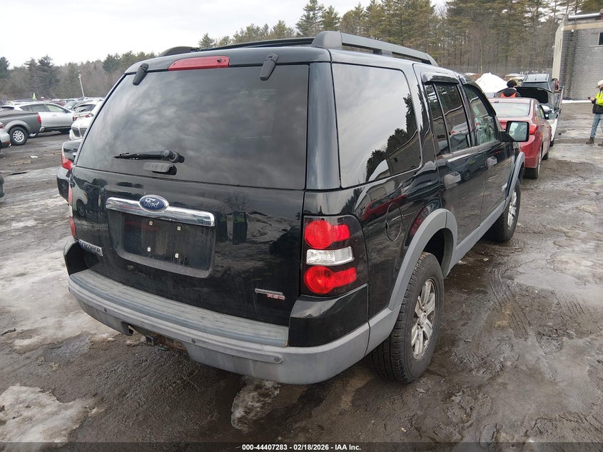 2006 Ford Explorer Xlt
