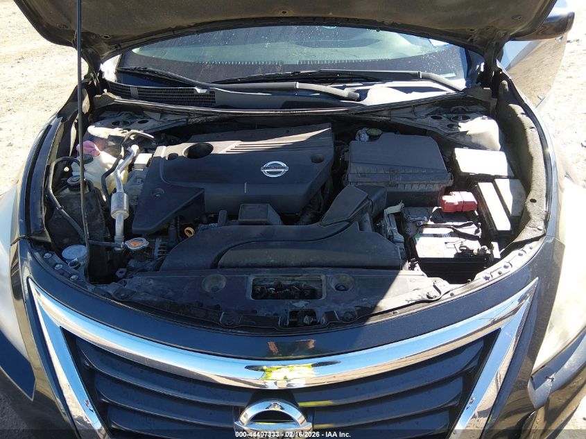 2015 Nissan Altima 2.5 S VIN: 1N4AL3AP1FN353437 Lot: 44407333