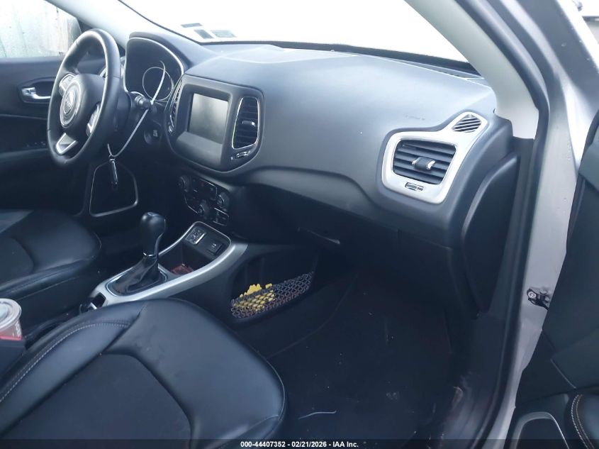 2021 Jeep Compass Latitude Fwd