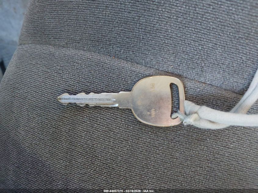 2004 Chevrolet Suburban 1500 Ls VIN: 1GNEC16Z44J223884 Lot: 44407370