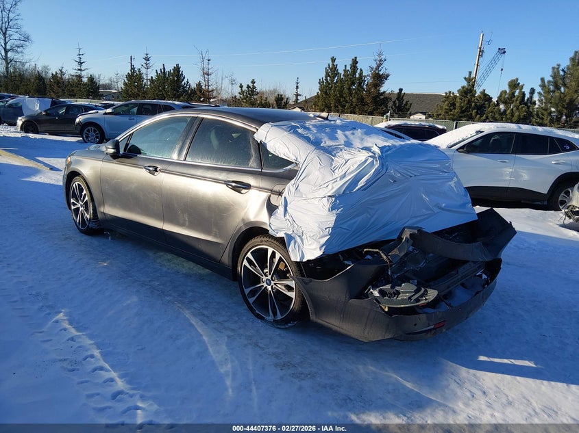 Vin: 3fa6p0d93lr176226, lot: 44903947, ford fusion titanium 20203