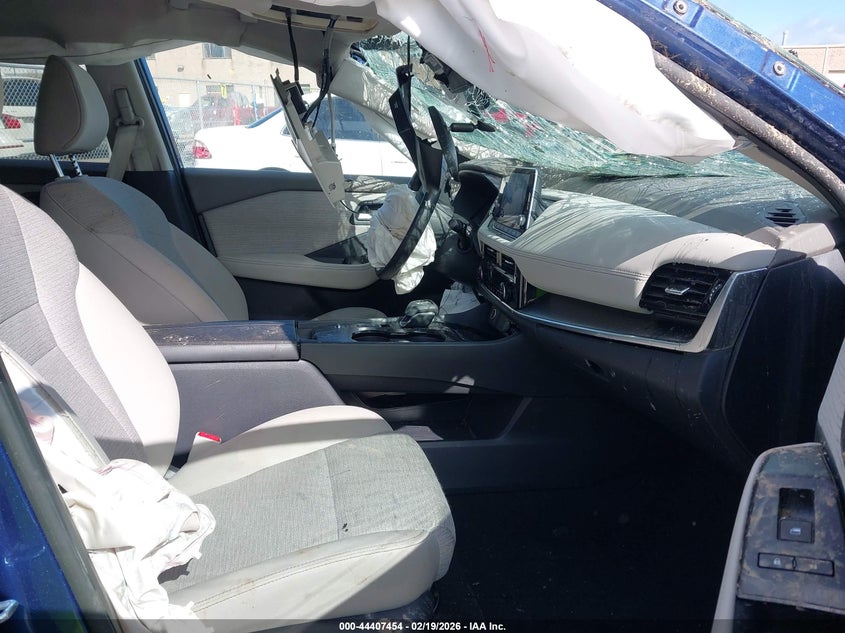 2022 Nissan Rogue Sv Fwd