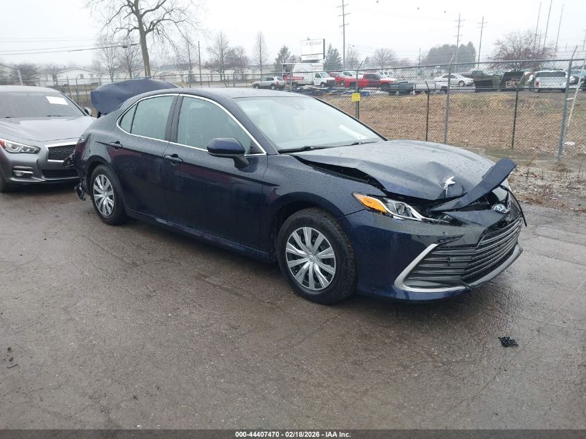 2022 Toyota Camry Le Hybrid