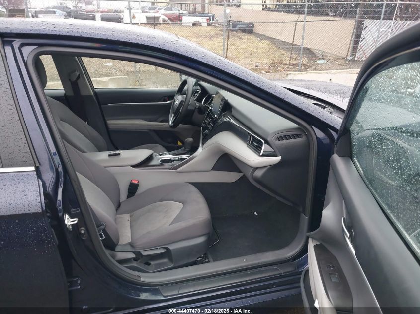 2022 Toyota Camry Le Hybrid