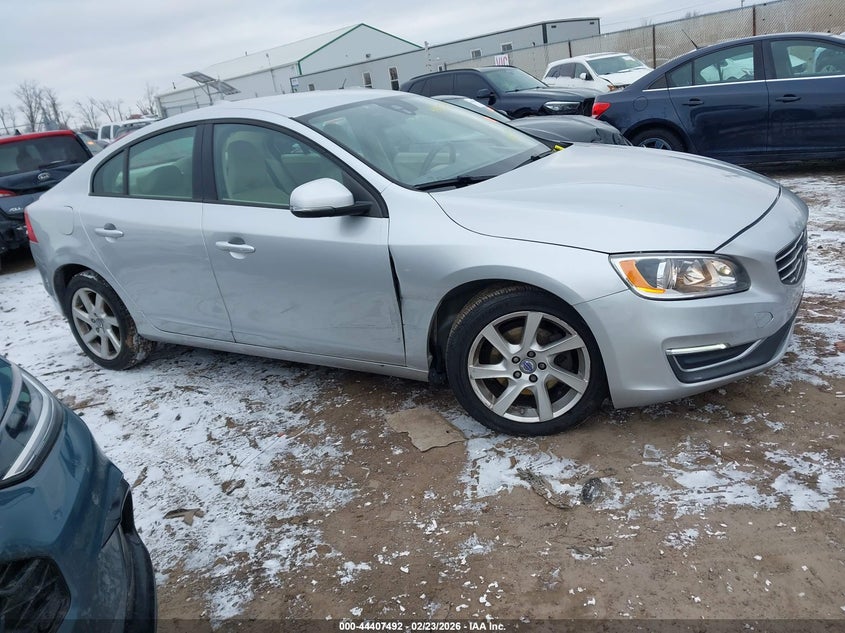2015 Volvo S60 T5 VIN: YV126MFJ1F1351575 Lot: 44407492
