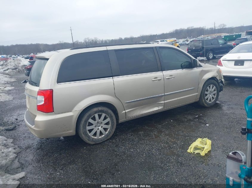 2015 Chrysler Town & Country Touring