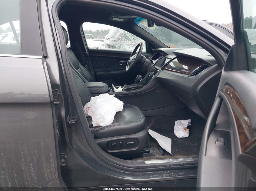 2017 Ford Taurus Limited