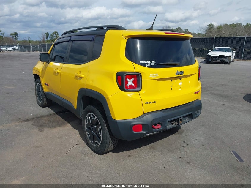 2016 Jeep Renegade Trailhawk