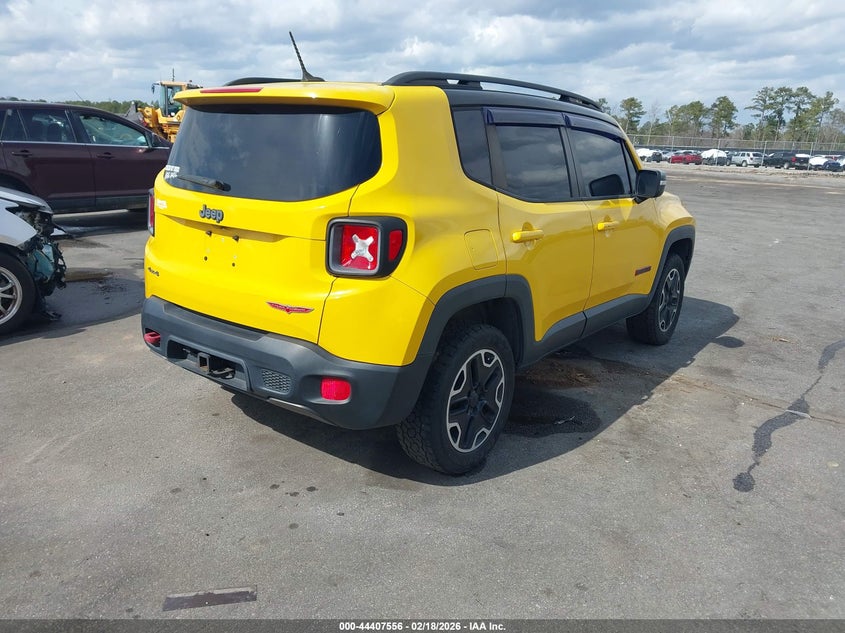 2016 Jeep Renegade Trailhawk