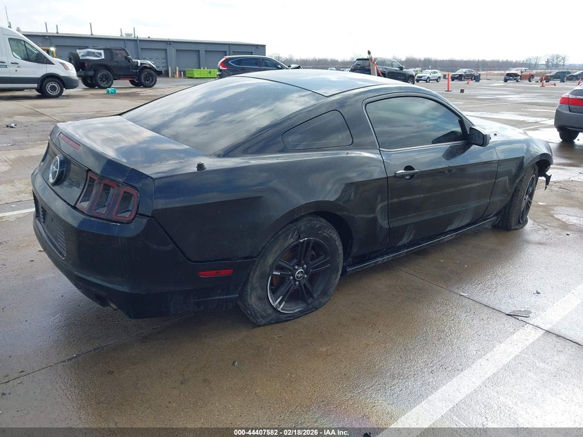 2014 Ford Mustang V6