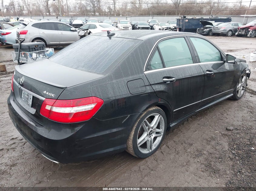 2011 Mercedes-Benz E 550 4Matic