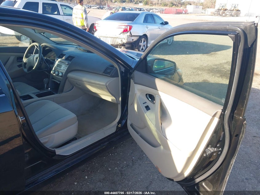 2009 Toyota Camry Le