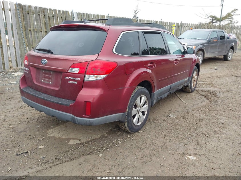 2011 Subaru Outback 2.5I Limited