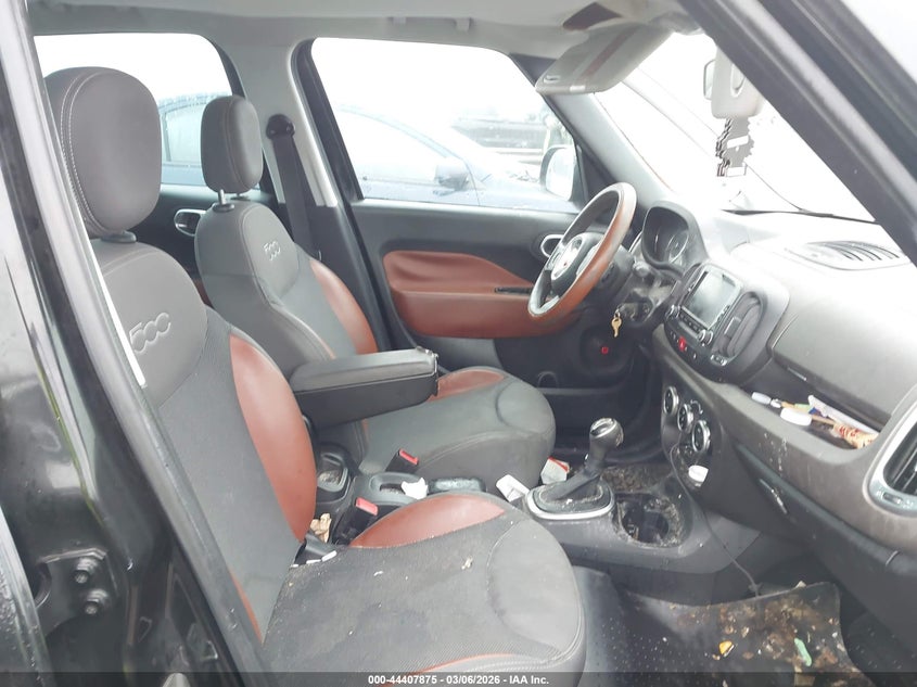 2014 Fiat 500L Trekking