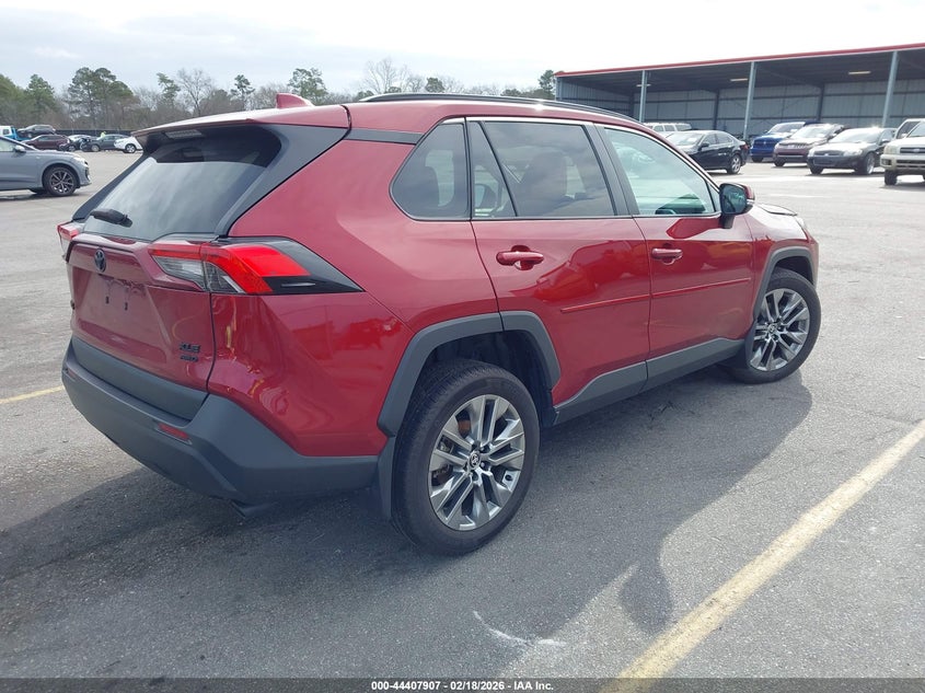 2024 Toyota Rav4 Xle Premium