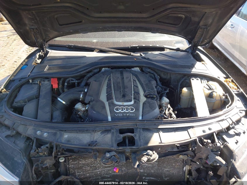 2015 Audi A8 L 4.0T VIN: WAU32AFD5FN029042 Lot: 44407914