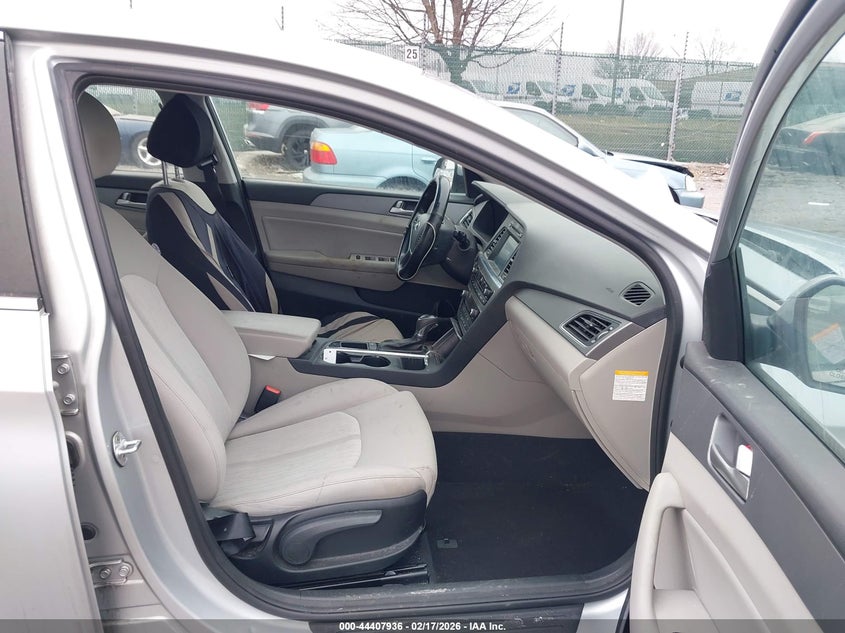 2017 Hyundai Sonata Hybrid Se