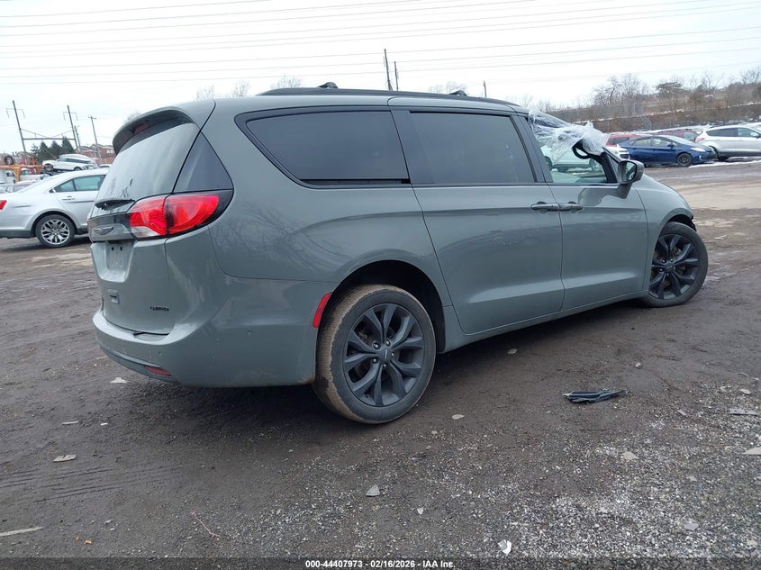 2020 Chrysler Pacifica Limited