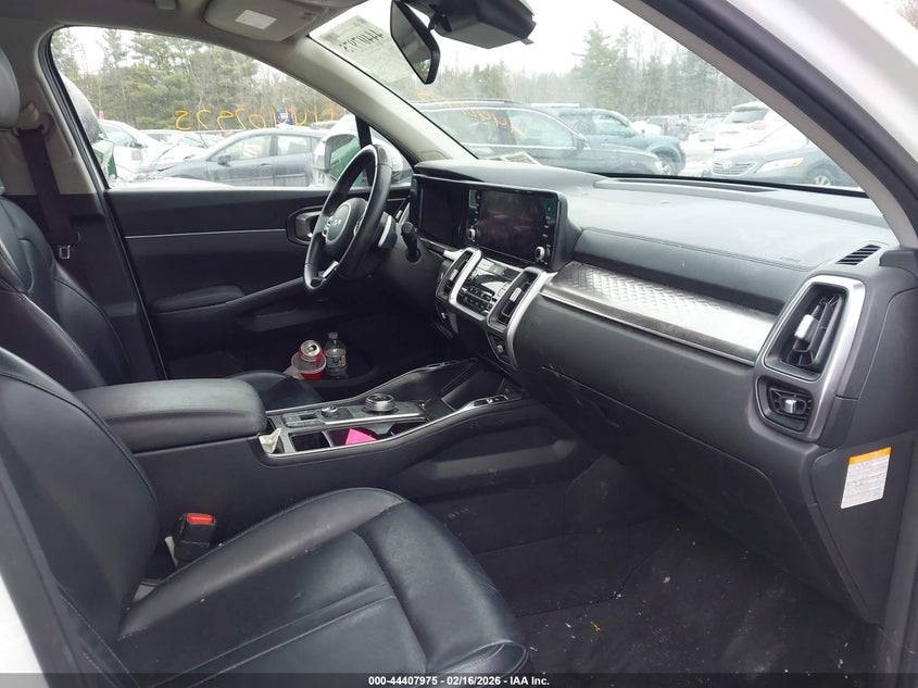 2022 Kia Sorento Hybrid S