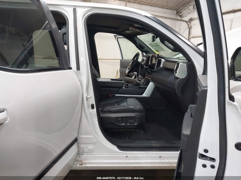 2024 Toyota Tundra Hybrid Platinum 4Wd