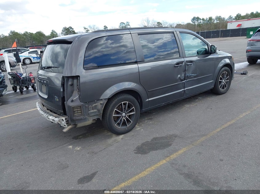 2016 Dodge Grand Caravan R/T