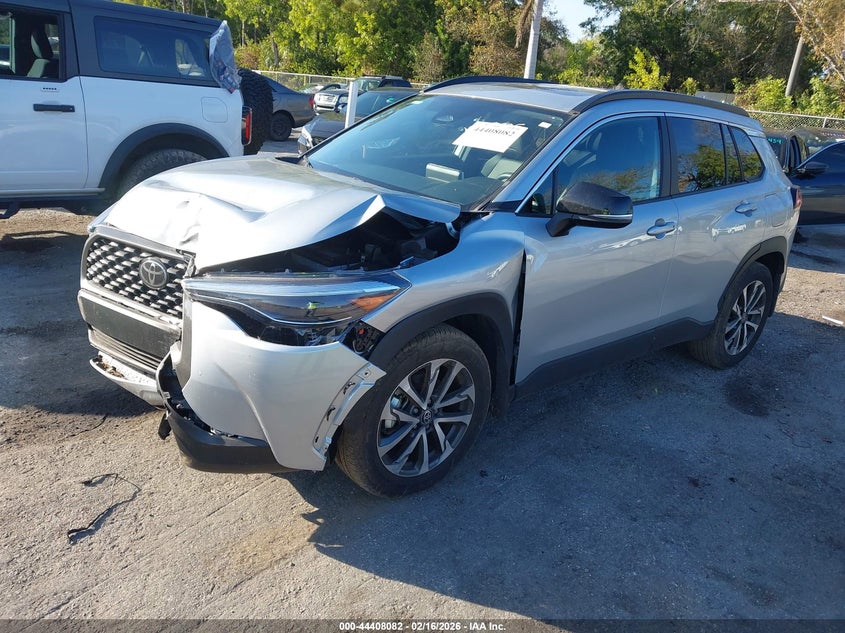 2025 Toyota Corolla Cross Xle