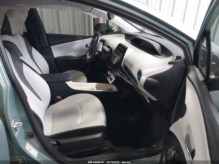 2017 Toyota Prius Four