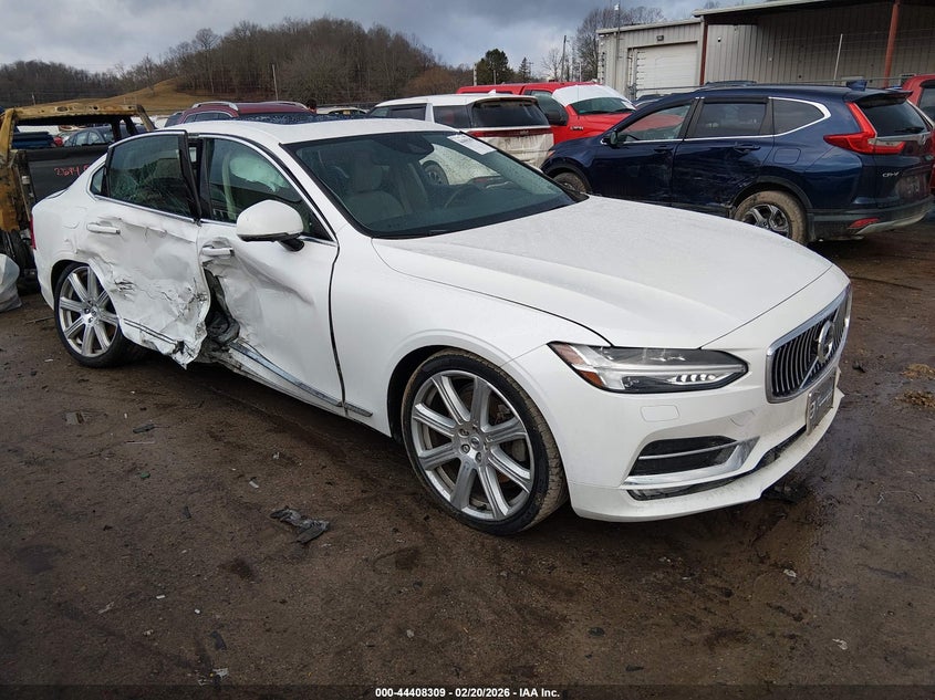 2020 Volvo S90 T6 Inscription