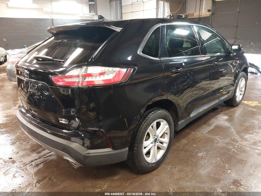 2019 Ford Edge Sel