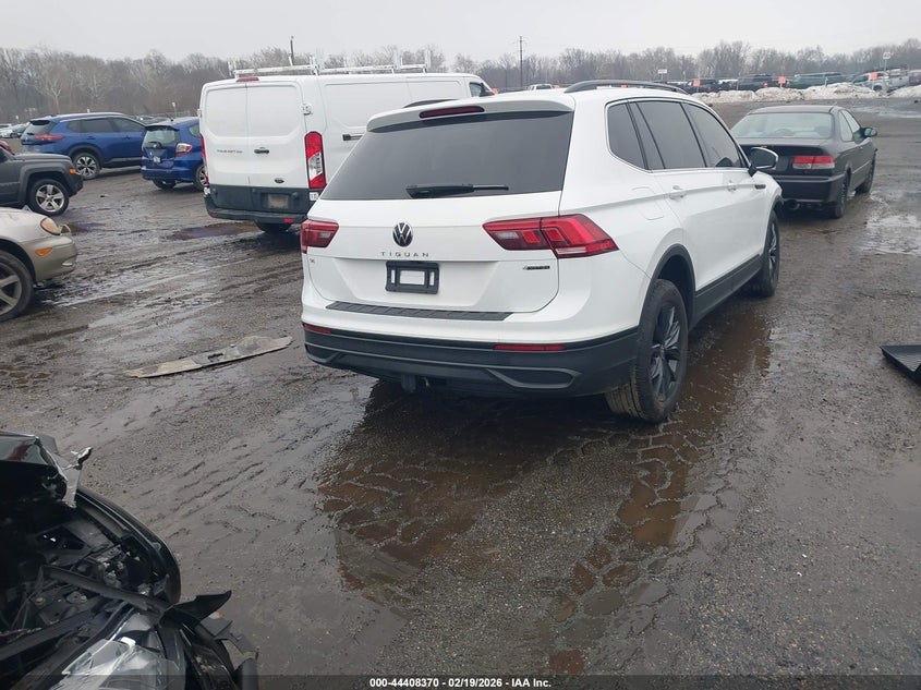 2024 Volkswagen Tiguan 2.0T Se/2.0T Wolfsburg Edition