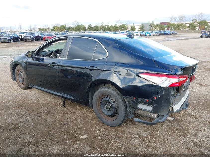 2020 Toyota Camry Le Hybrid