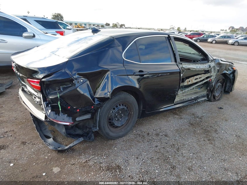 2020 Toyota Camry Le Hybrid